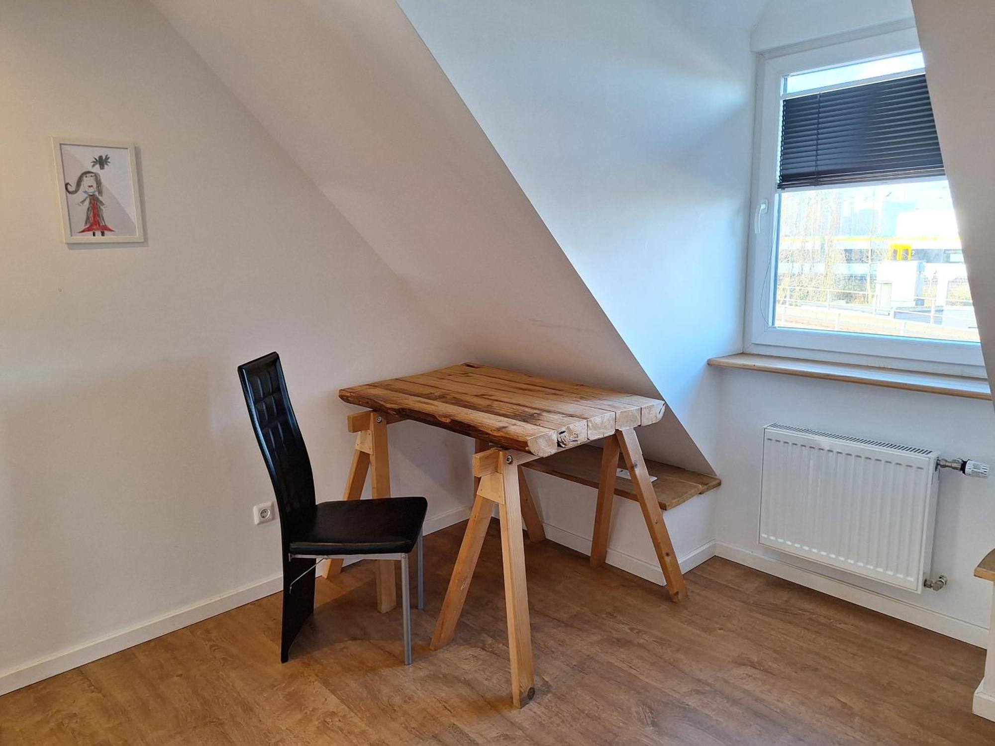 Bielefeld Zentral Komplette Fewo, 4 Schlafbereiche Bis Zu 8 Personen Exterior photo