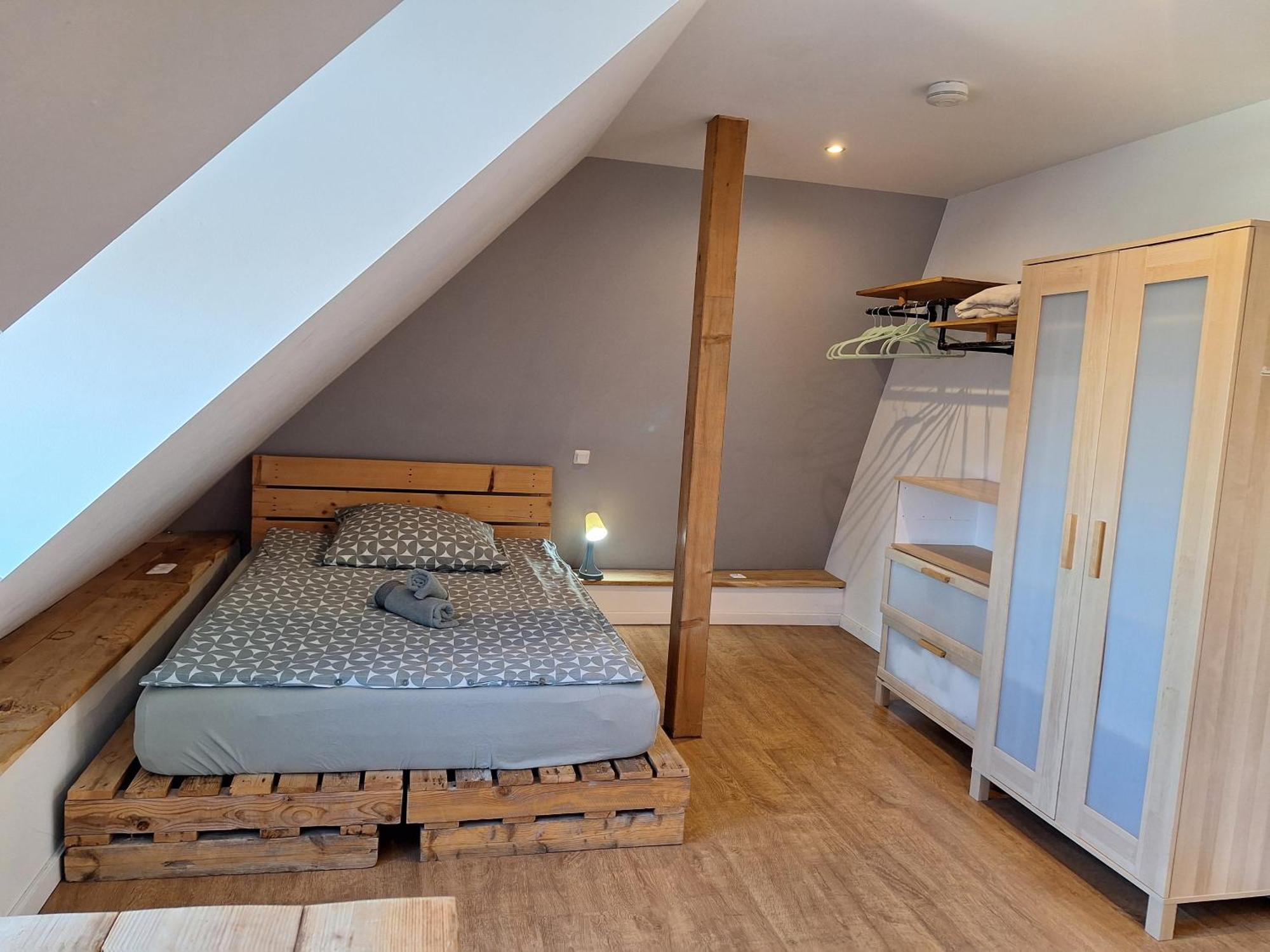 Bielefeld Zentral Komplette Fewo, 4 Schlafbereiche Bis Zu 8 Personen Exterior photo