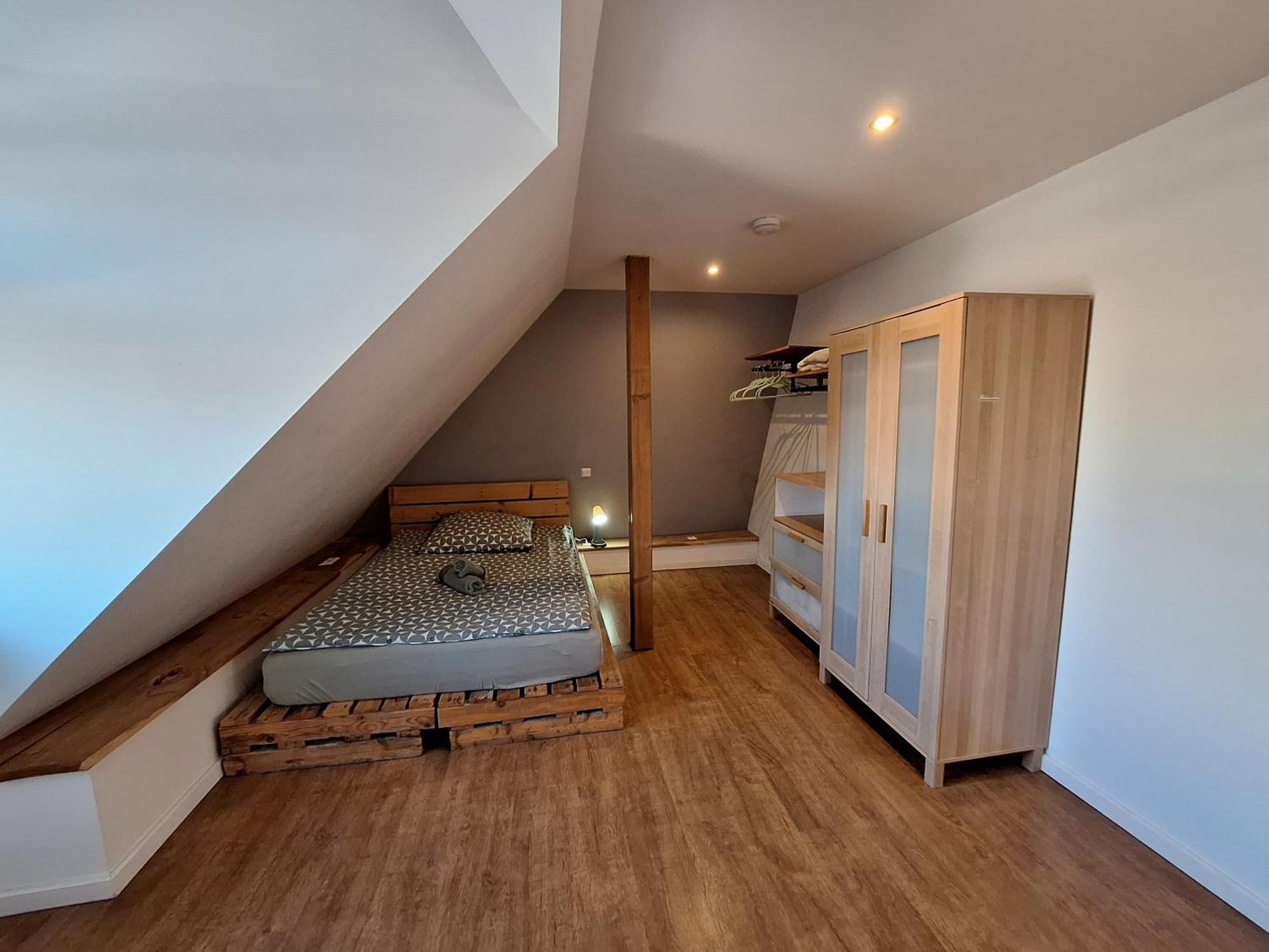Bielefeld Zentral Komplette Fewo, 4 Schlafbereiche Bis Zu 8 Personen Exterior photo