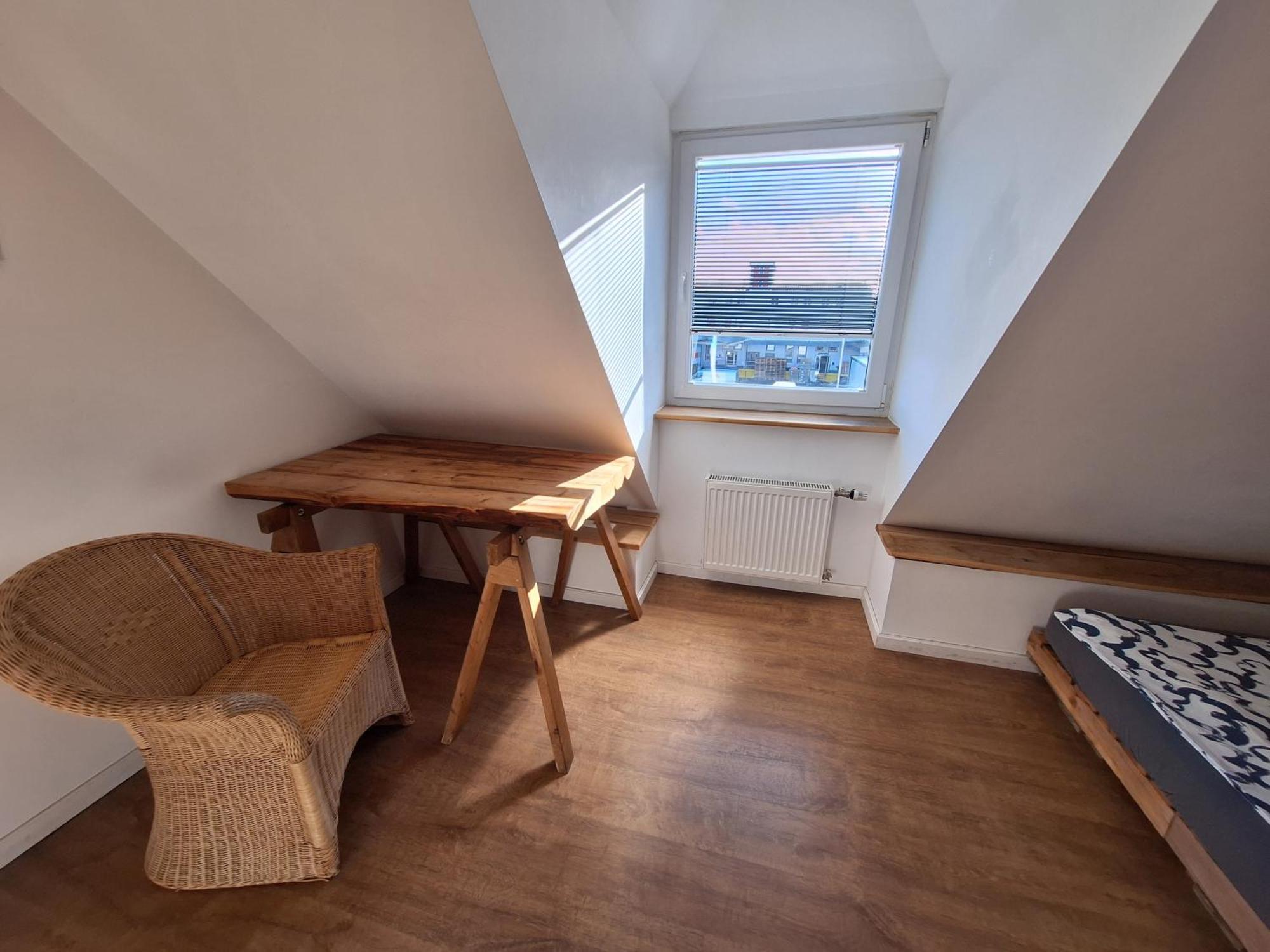 Bielefeld Zentral Komplette Fewo, 4 Schlafbereiche Bis Zu 8 Personen Exterior photo